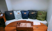 Load image into Gallery viewer, Urban Tote